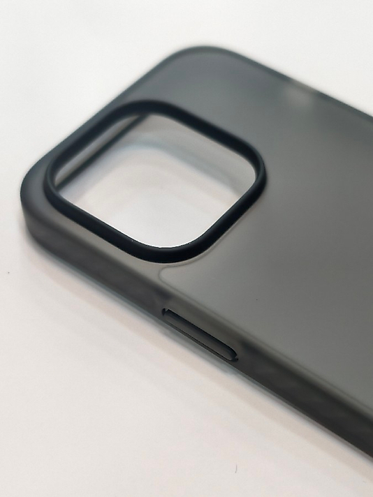 iPhone 13 Pro Spada Armor Serisi Kılıf - Siyah