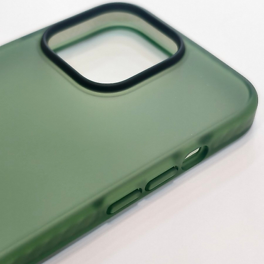 iPhone 13 Pro Spada Armor Serisi Kılıf - Yeşil