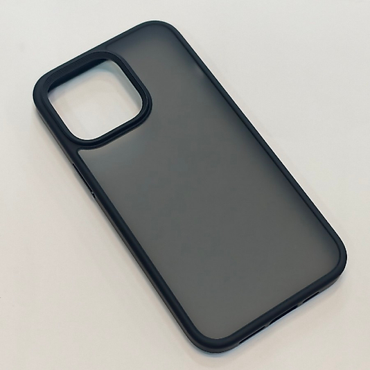 iPhone 13 Pro Spada Panzer Serisi Kılıf - Siyah